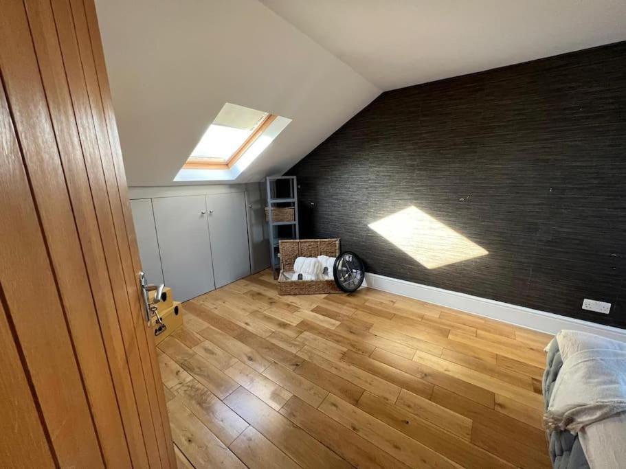 Lovely Two Bed Flat Londres Extérieur photo