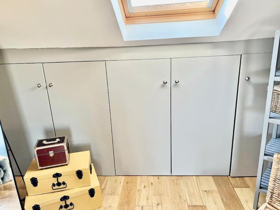 Lovely Two Bed Flat Londres Extérieur photo